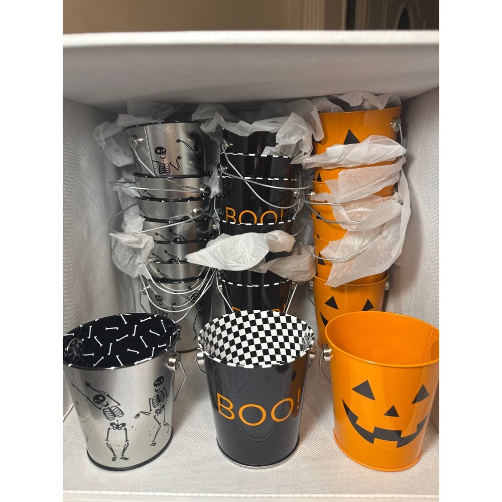 Halloween Mini Metal Buckets Set of 24 Party Favors classroom 4 1/4"